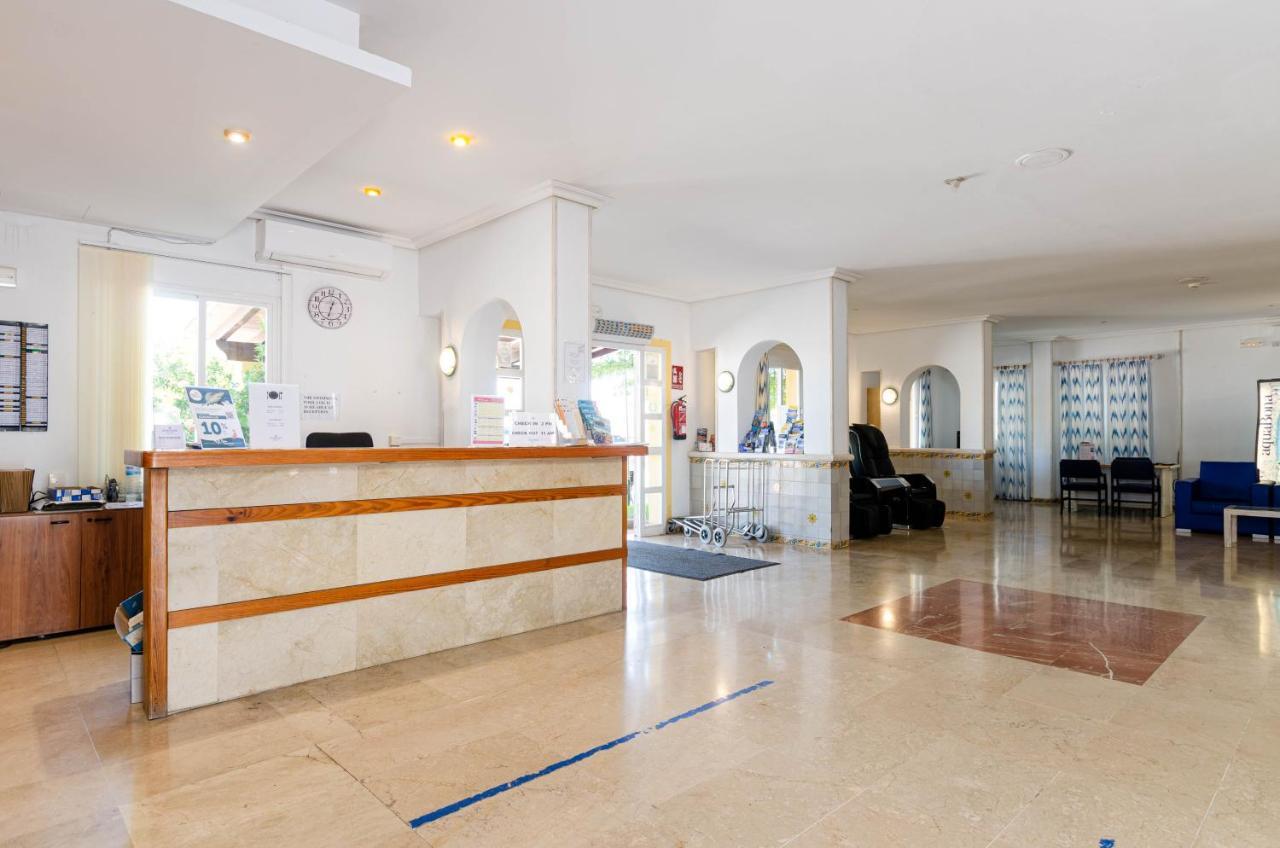 Апарт отель Mariner Club Порто де Алькудиа Экстерьер фото