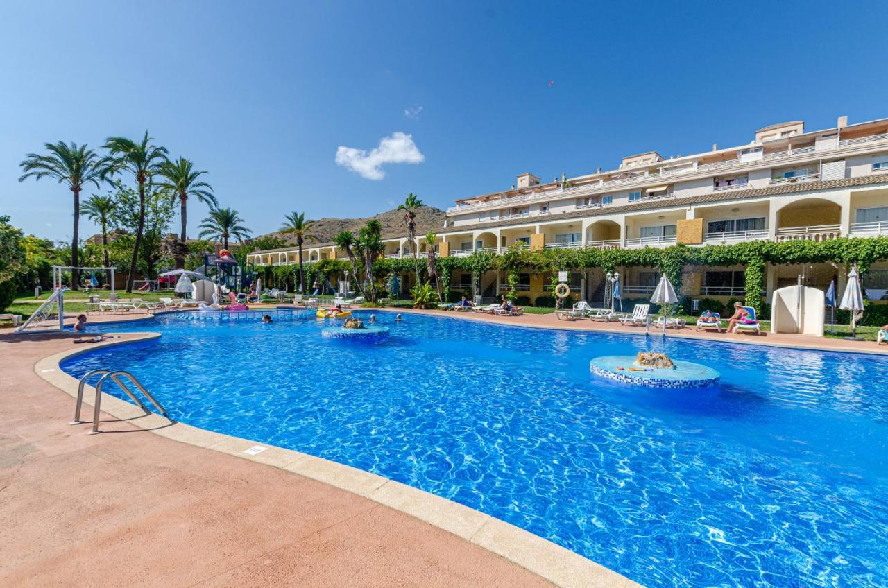 Апарт отель Mariner Club Порто де Алькудиа Экстерьер фото